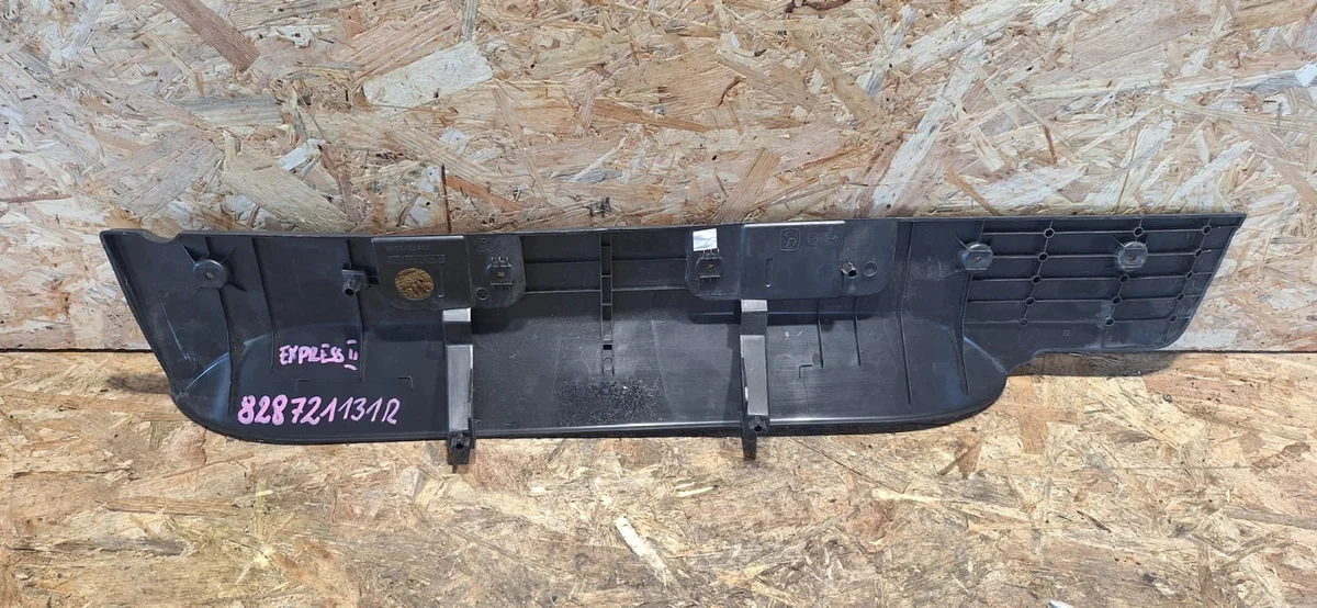 Peugeot Express II Front Right Sill Cover