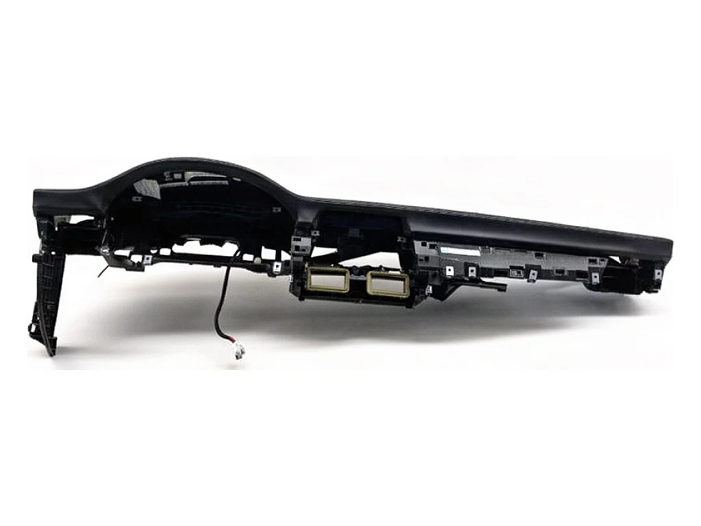 Instrumentbräda Mercedes C218 2186803187 Begagnad