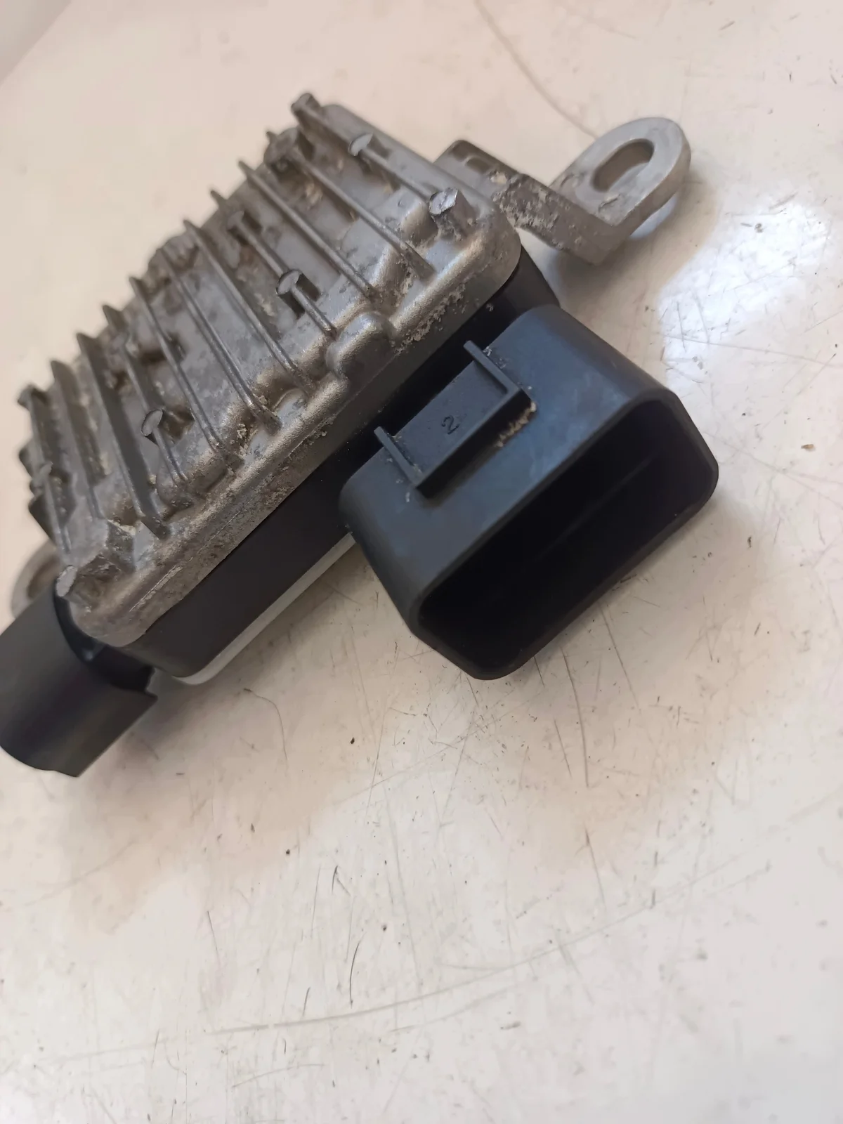 Módulo Controlador Ventilador Hyundai I30 III 25385-F3000 image 3