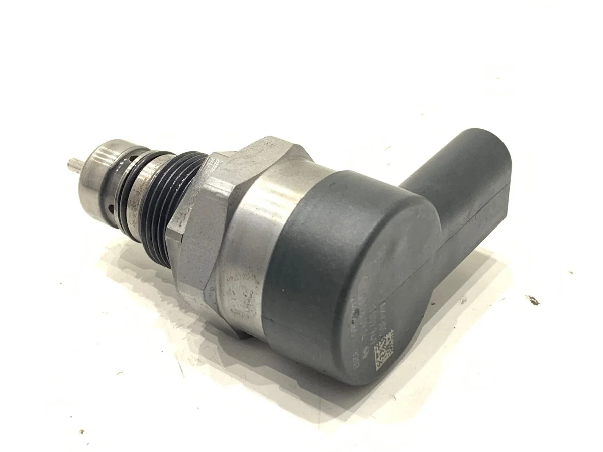 Régulateur de pression carburant BMW F30 image 3