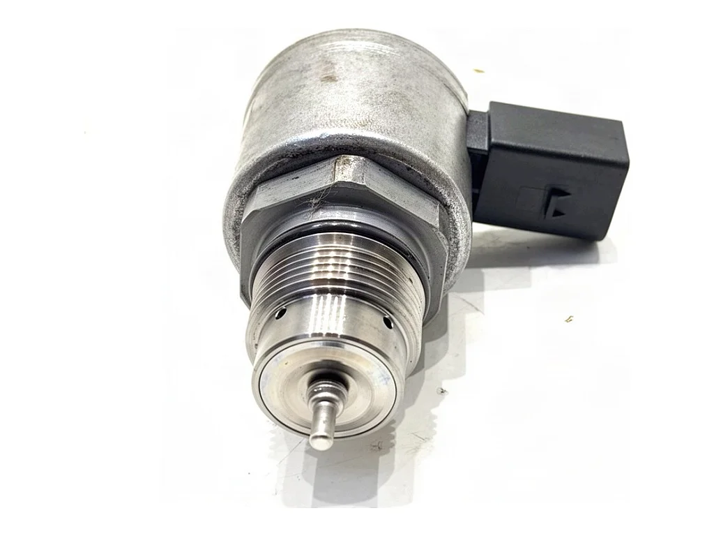 Brandstofdrukregelaar Audi A5 F5 2.0 TDI