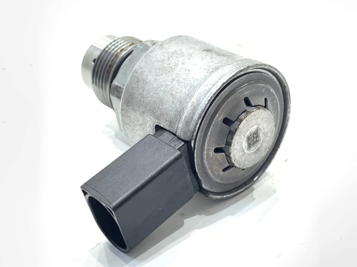 Brandstofdrukregelaar Audi A5 F5 2.0 TDI
