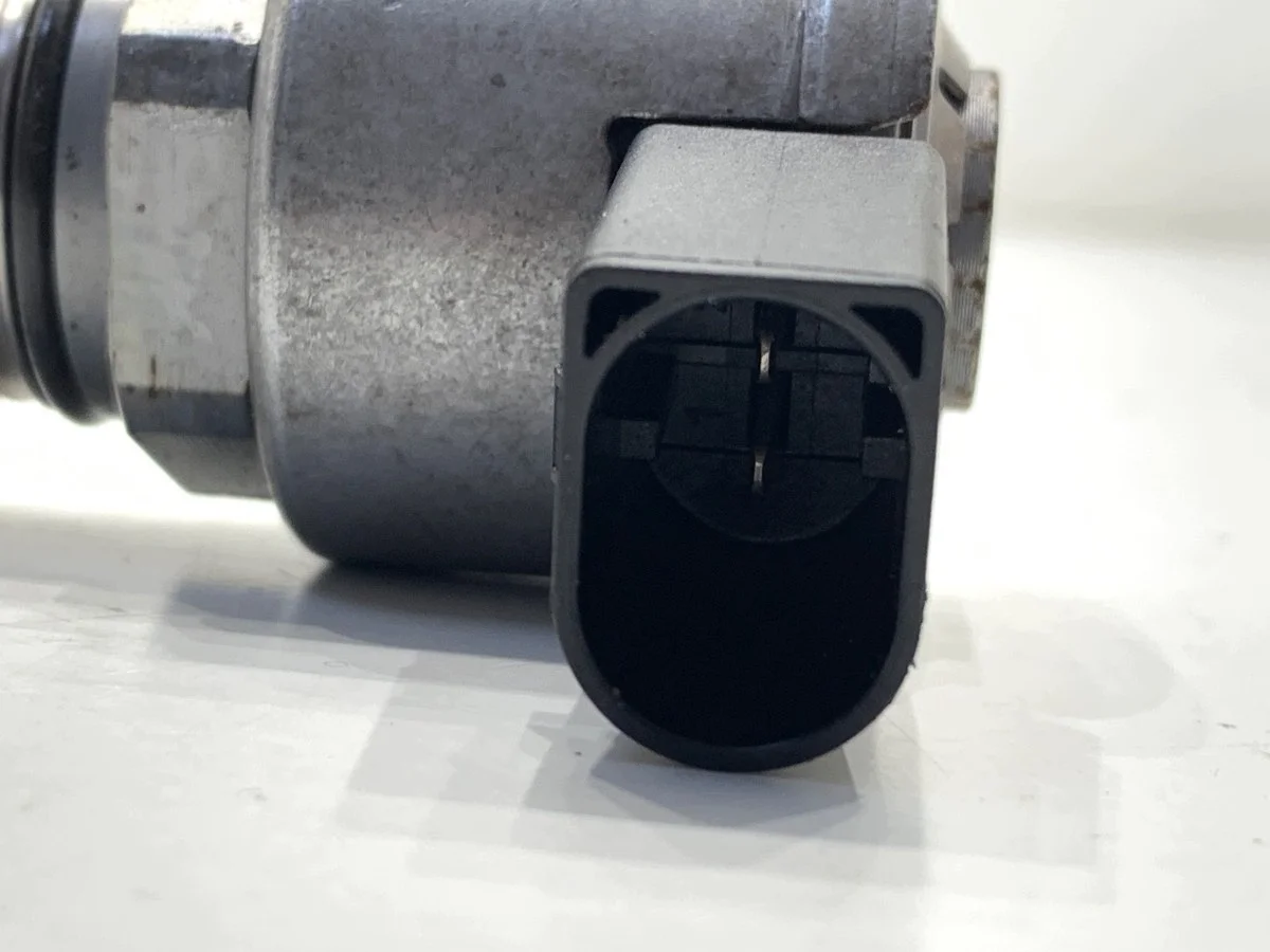 Régulateur de pression carburant Audi A5 F5 image 4