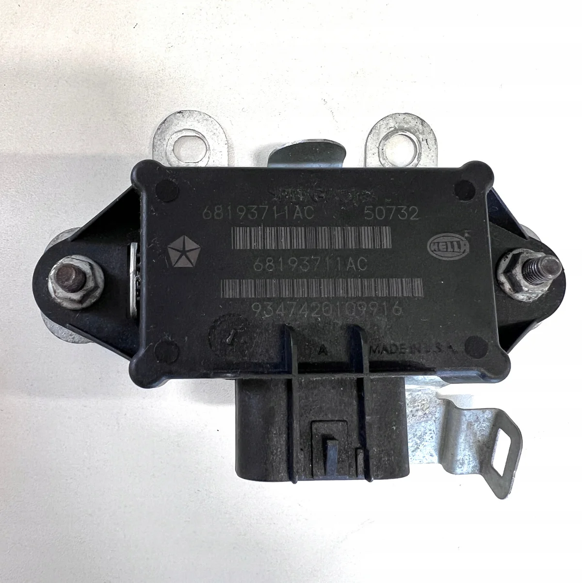 Styrenhet bränslepump Ram 1500 DT 68193711AC
