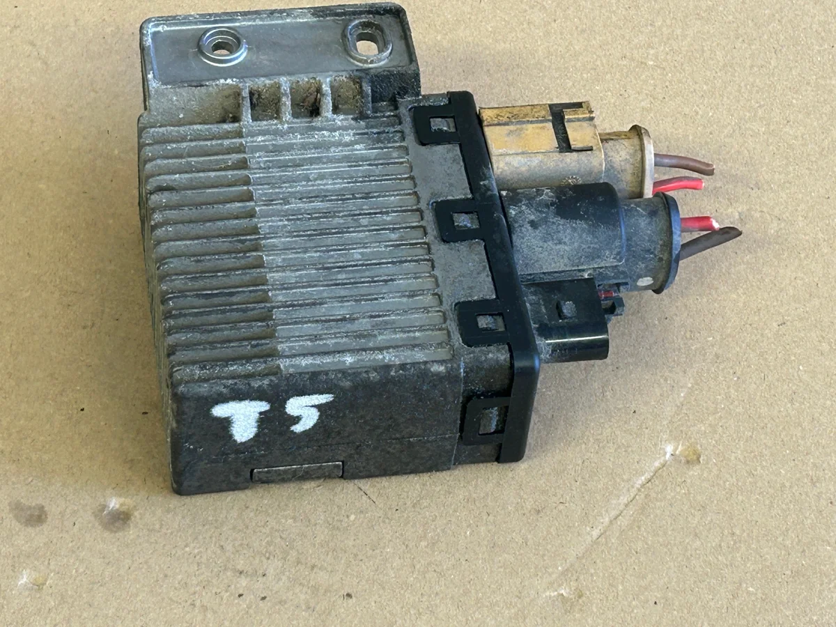 VW T5 Fan Control Module 7H0919506F image 3