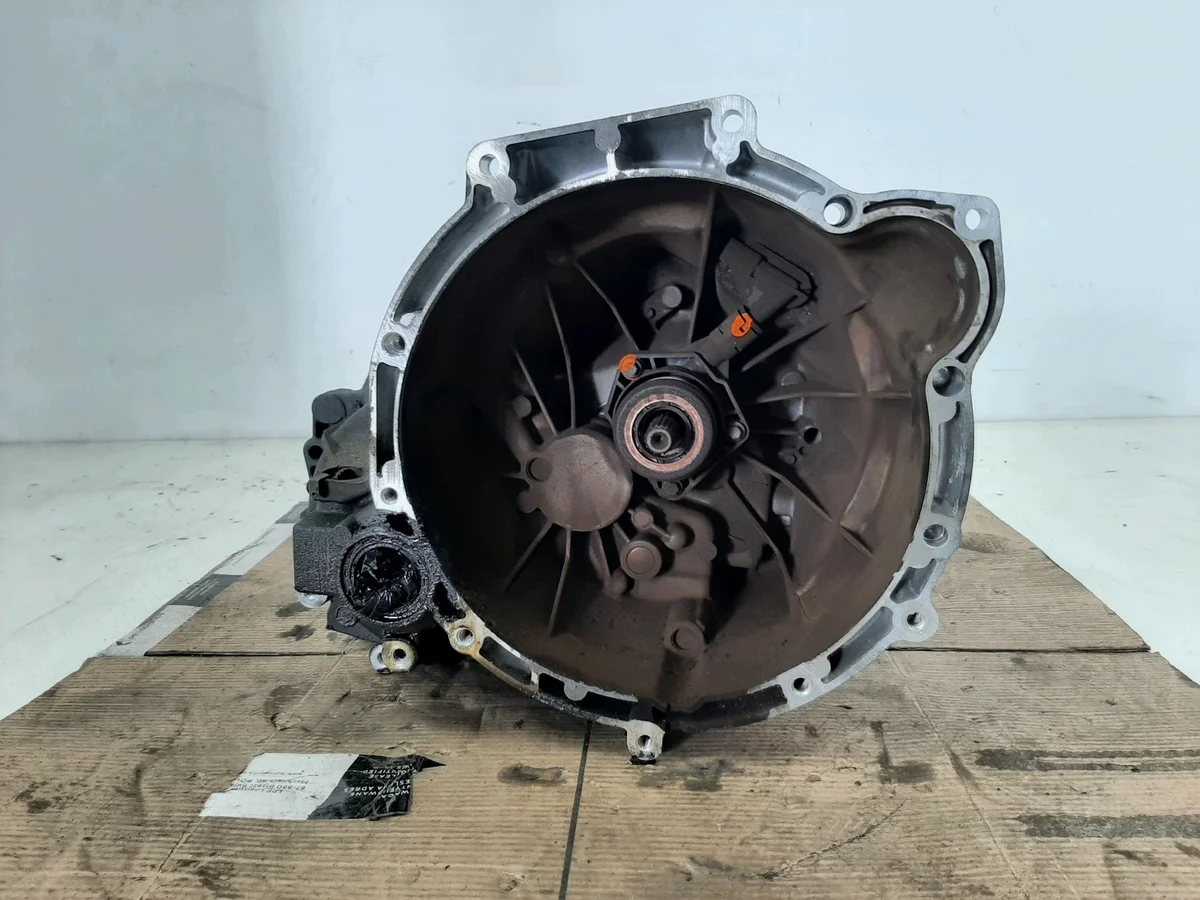 Växellåda Ford Focus Mk2 1.4 16V 3M5R-7002-RB