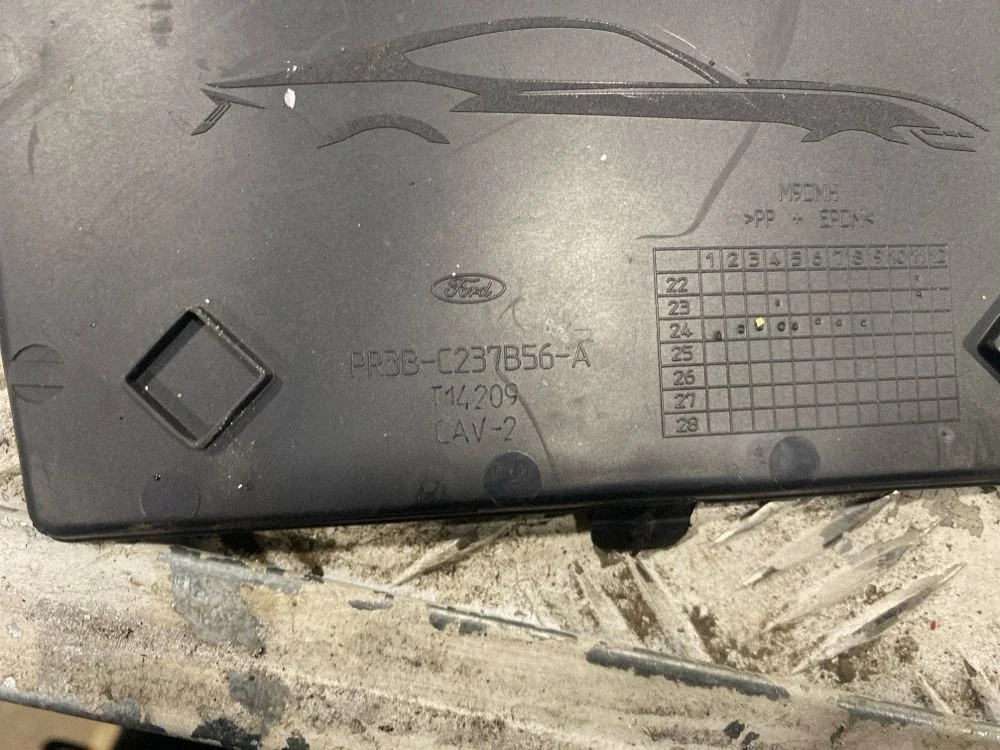Ford Mustang VI Tapete Porta-Luvas PR3BC237B56A image 3