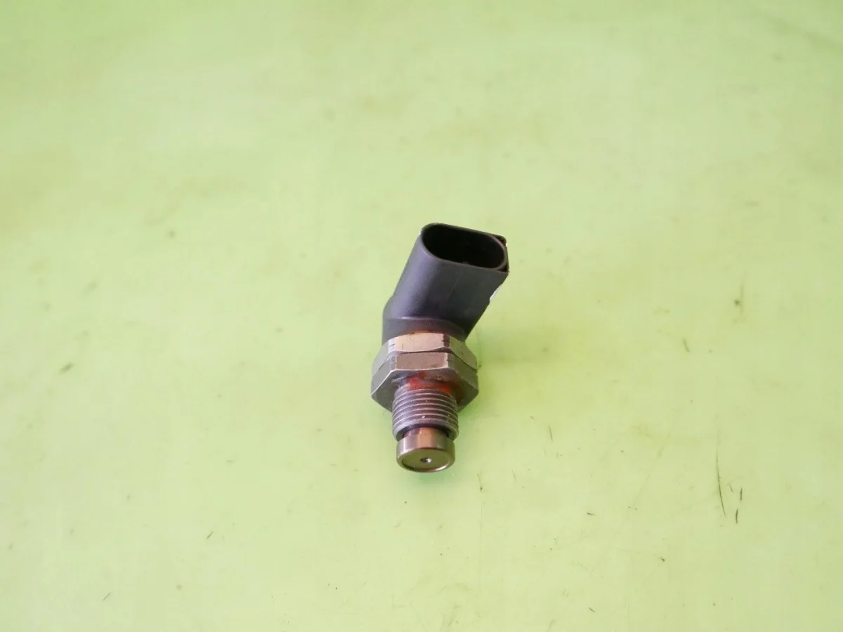Sensore Pressione Carburante BMW 0281002497 image 9