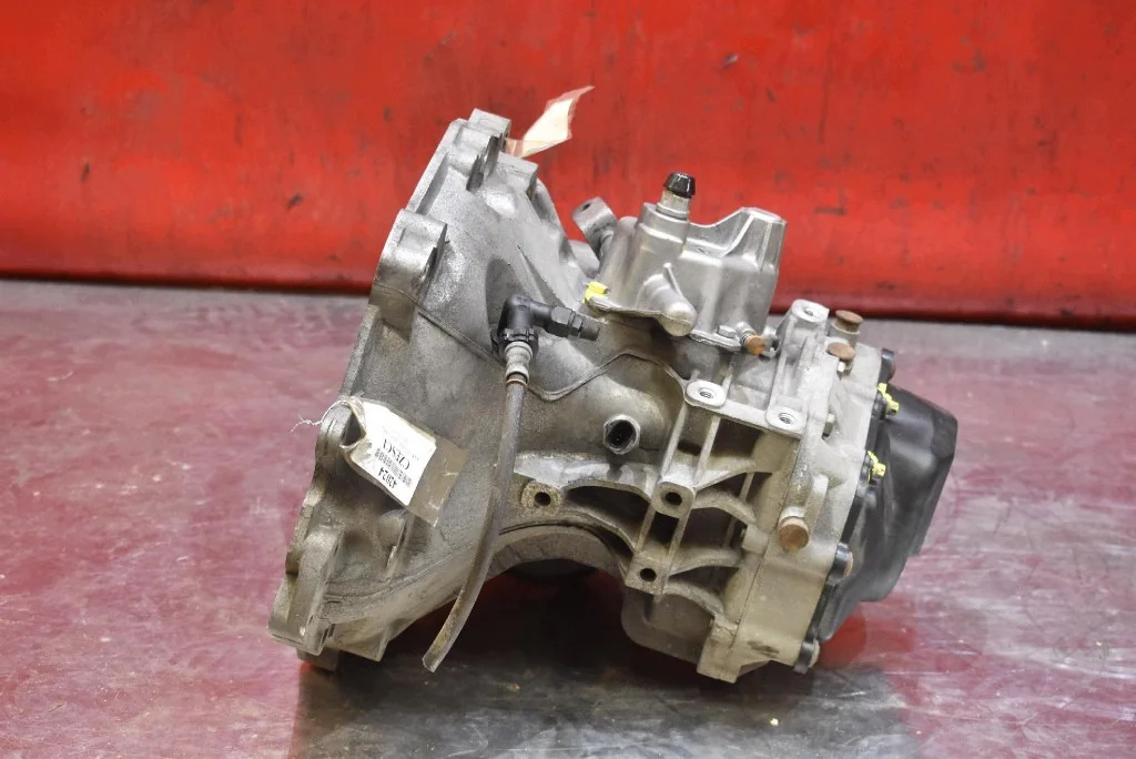 Boîte de vitesses Opel Corsa D 1.3 CDTI image 4