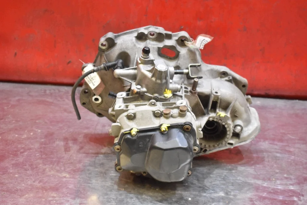Boîte de vitesses Opel Corsa D 1.3 CDTI image 5