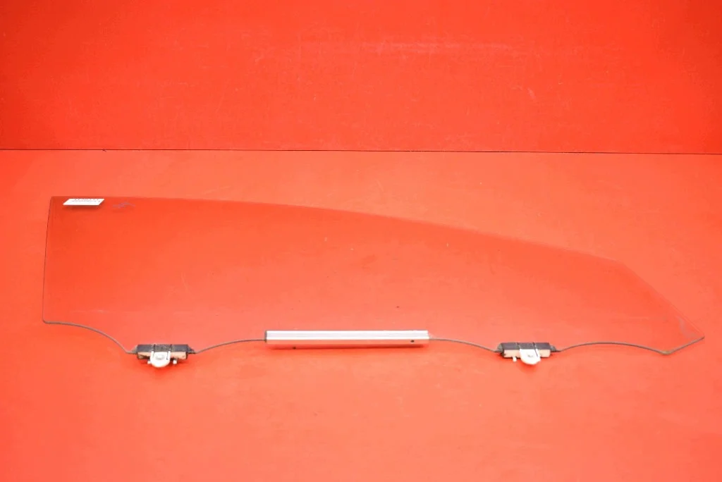 VETRO FINESTRINO LATO DX TOYOTA RAV4 IV