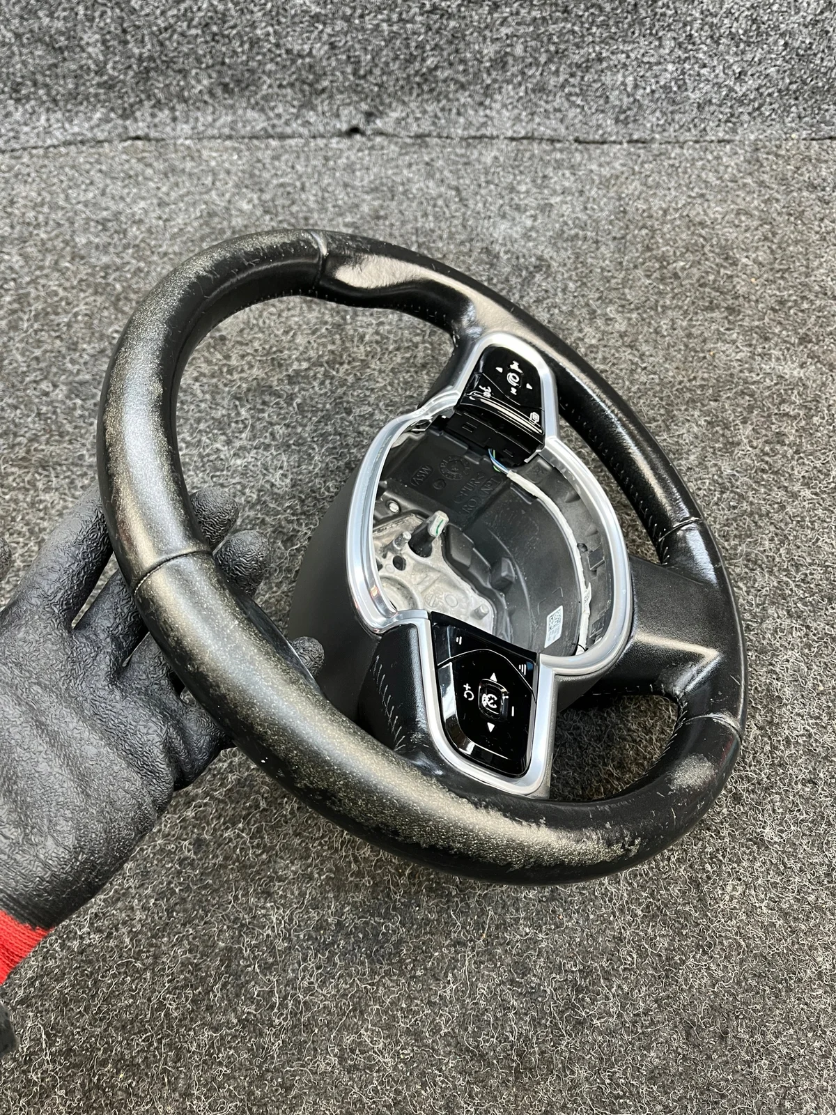 Volvo V90 II Volante Multifunción Cuero OEM 31407813 image 6