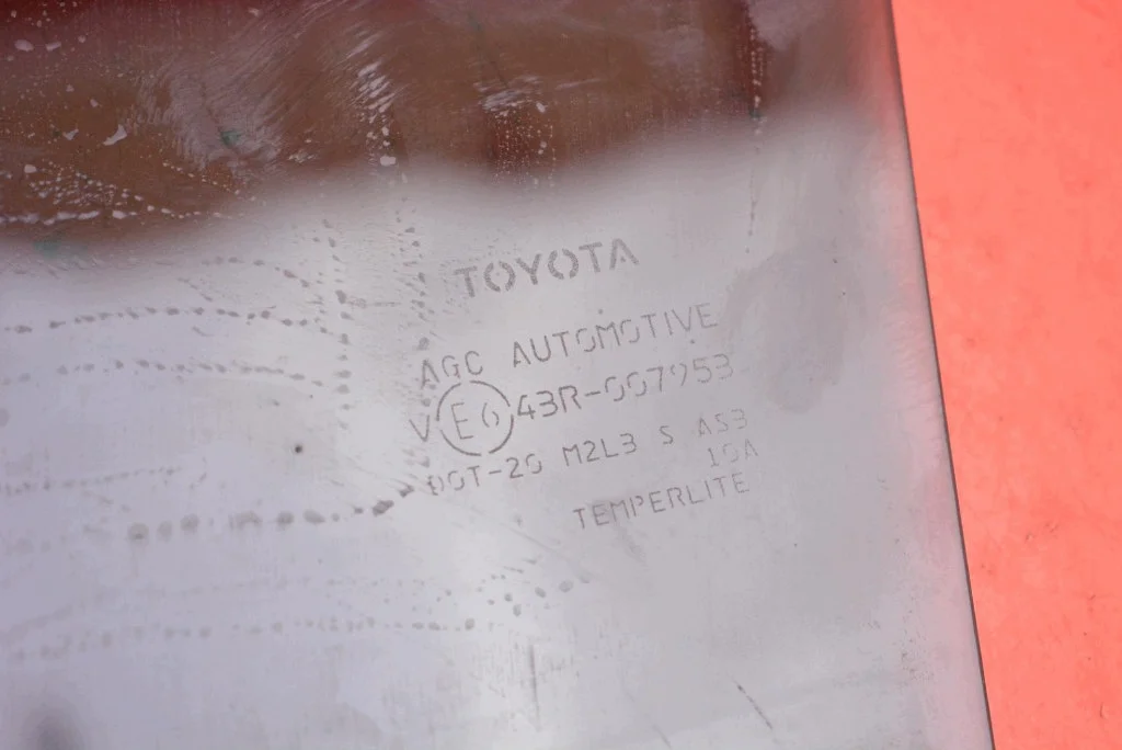 Toyota RAV4 IV 15-20 Seitenfenster Rechts Hinten image 5