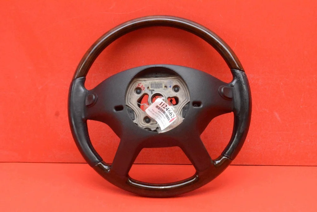 Nahkaratti puuosilla Mercedes S-W221 image 5