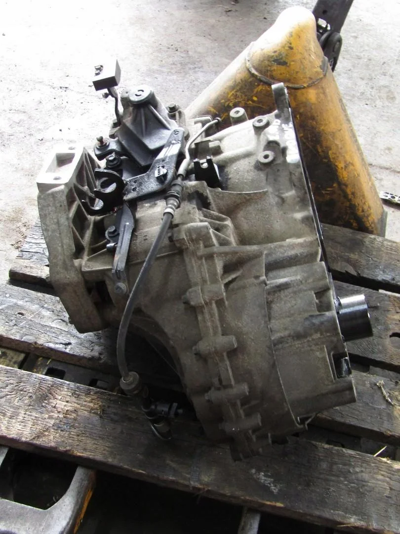 Boîte de vitesses Land Rover Evoque 2.0 D GJ3R-7002-CB image 3