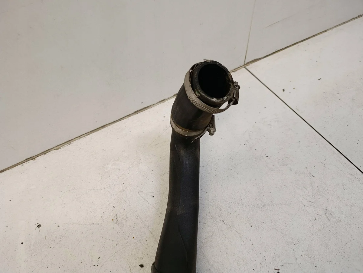 Intercooler Schlauch Seat Leon III 1.8 TSI 5Q0145840 image 5
