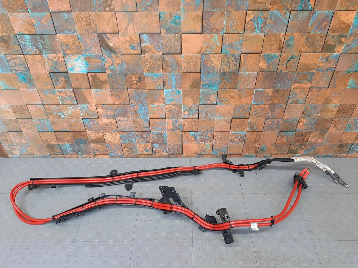 Cable Positivo Batería BMW 8 G16 9381589