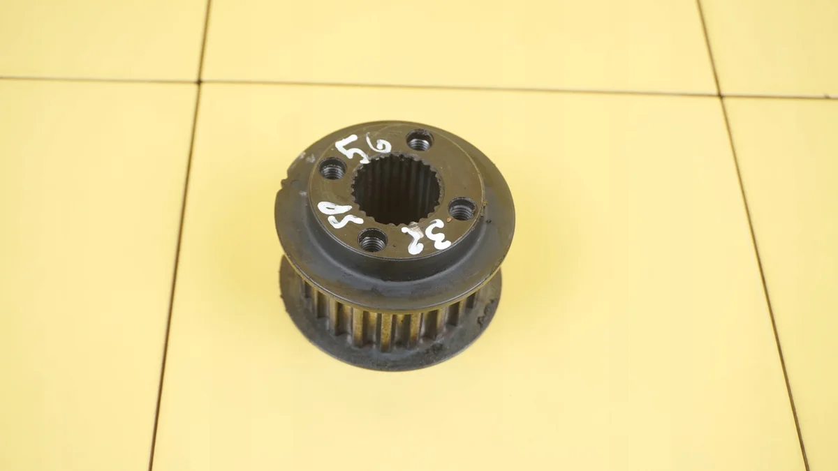 Zahnrad Kurbelwelle Volvo V60 S60 S80 D4204T5 image 3