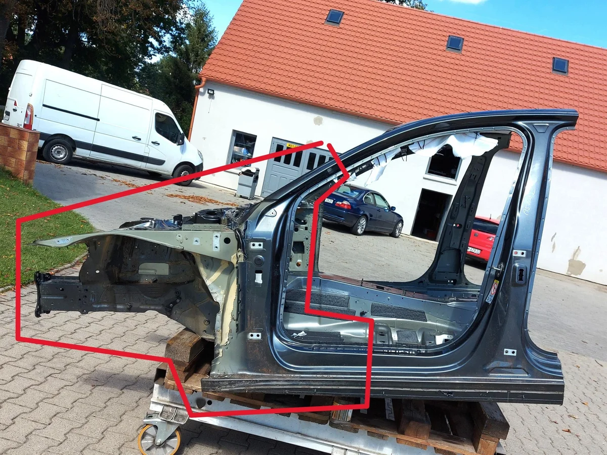 Audi A5 8B3 B10 Avant Peça Esquerda Usada