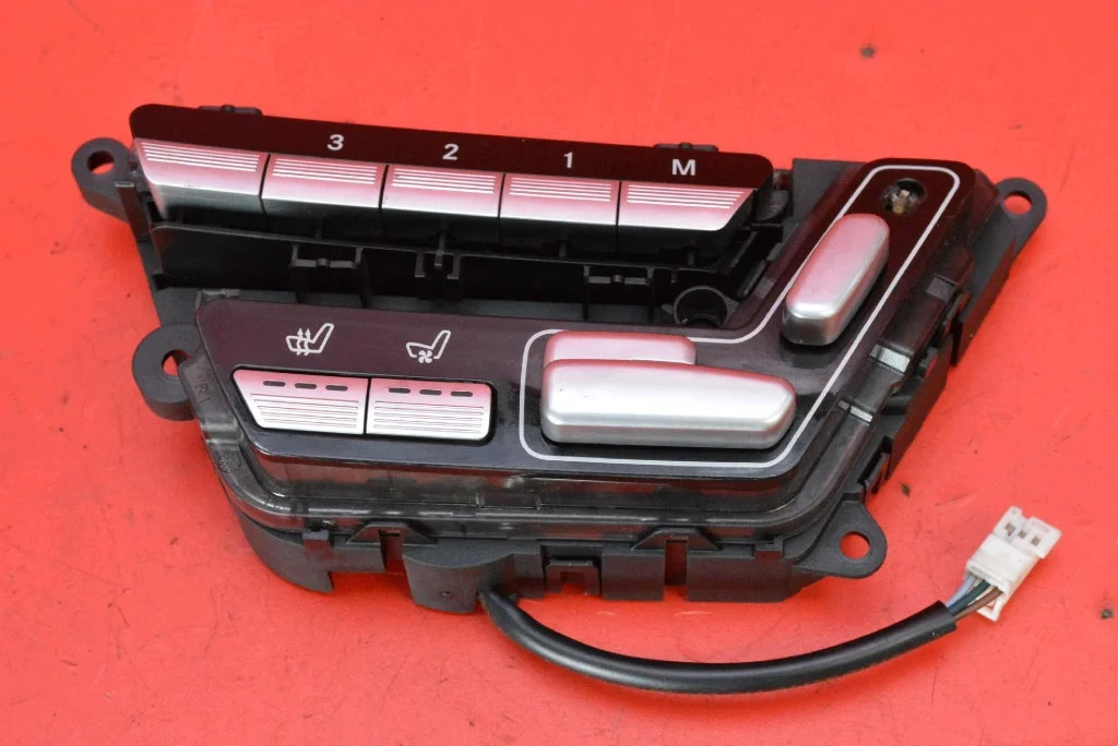 Mercedes S-Class W221 Seat Control Pilot