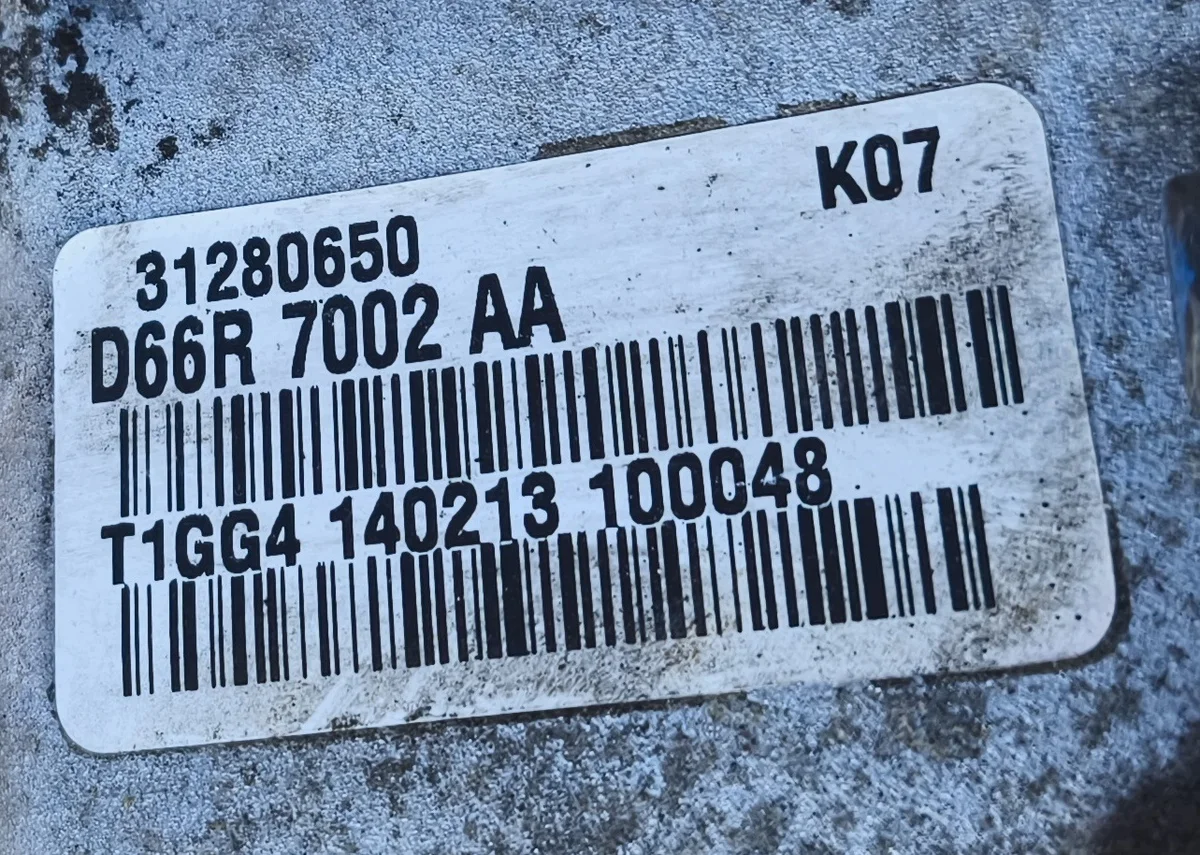 Växellåda Volvo V40 II 2.0 D D66R7002AA image 3