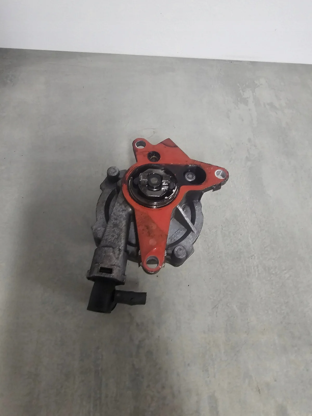Opel Vivaro 2013 Pompe à vide 146502570R image 5