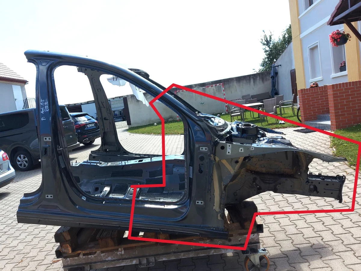 Audi A5 8B3 B10 Avant Coluna Direita Usada
