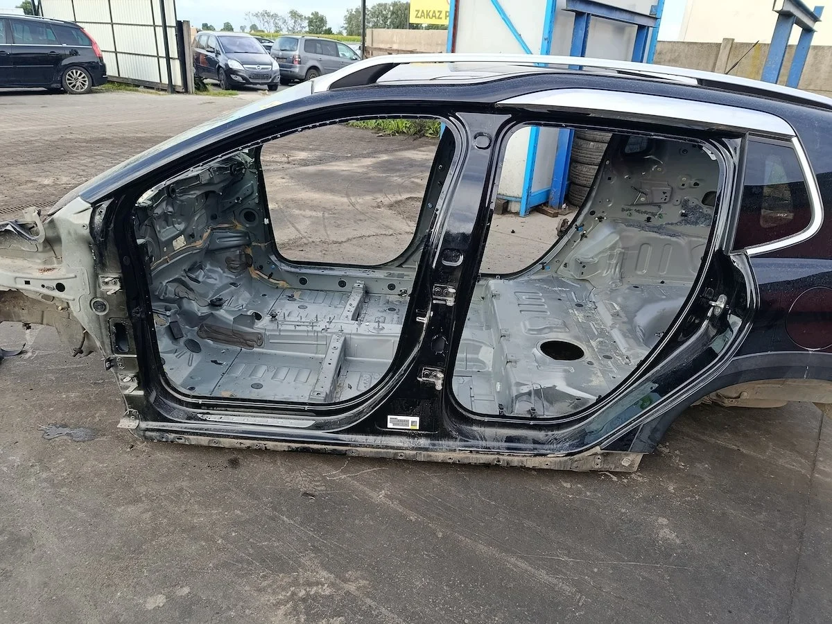 Próg Lewy Peugeot 2008 I KTV Usado