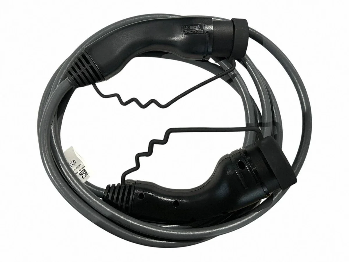 BMW X5 G05 Charging Cable OEM 7827899 image 6