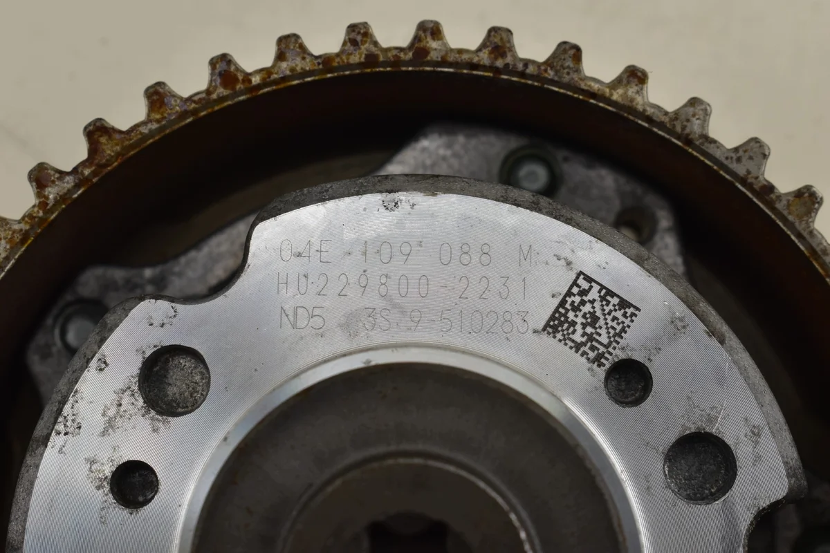 Variable Valve Timing Sprocket VW Golf VII image 4