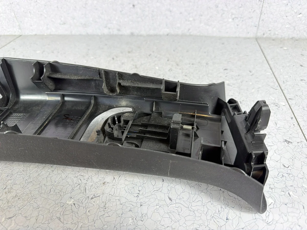 Nissan Qashqai J11 B-Säule Abdeckung Links image 6