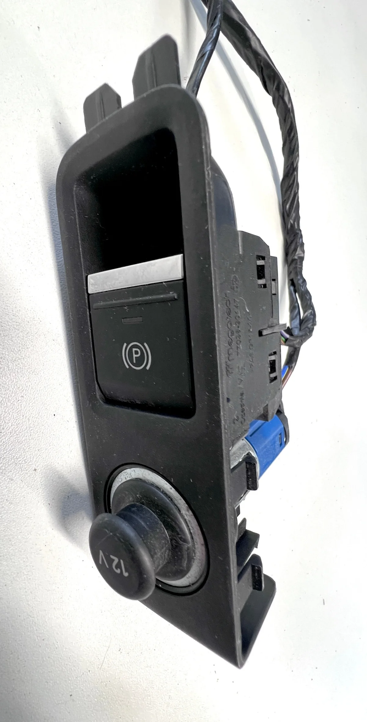 Audi A3 S3 RS3 8Y 2023 Tomada 12V image 6