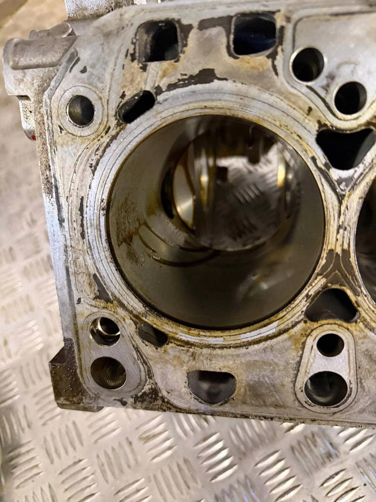Porsche Panamera 970 Engine Block 4.8 M4840 image 9