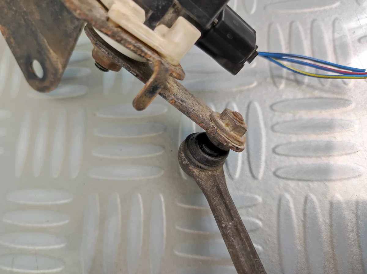 Xenon nivåsensor Suzuki Grand Vitara II image 6