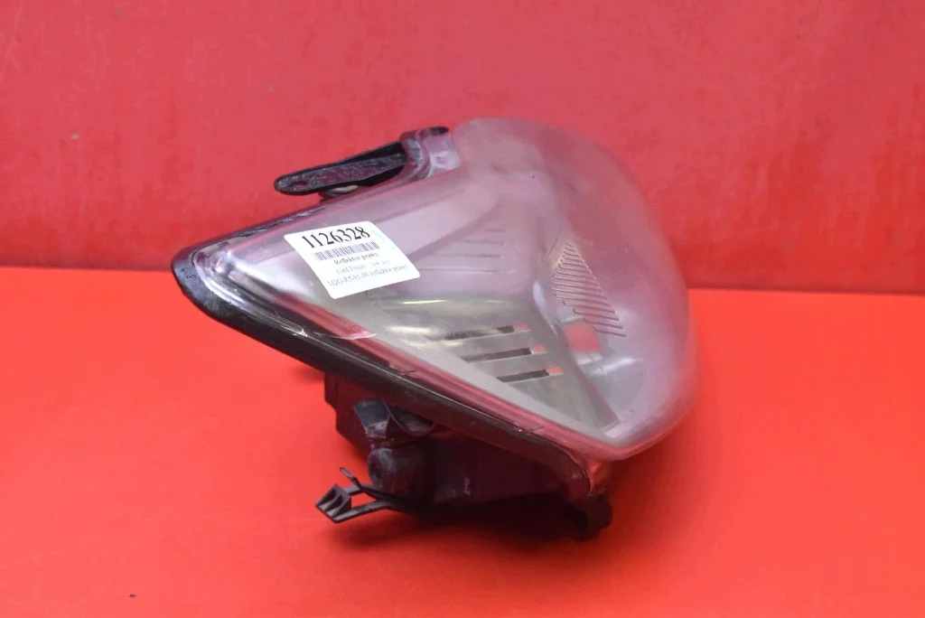 Faro Derecho Ford Focus MK2 08-11 Usado image 4
