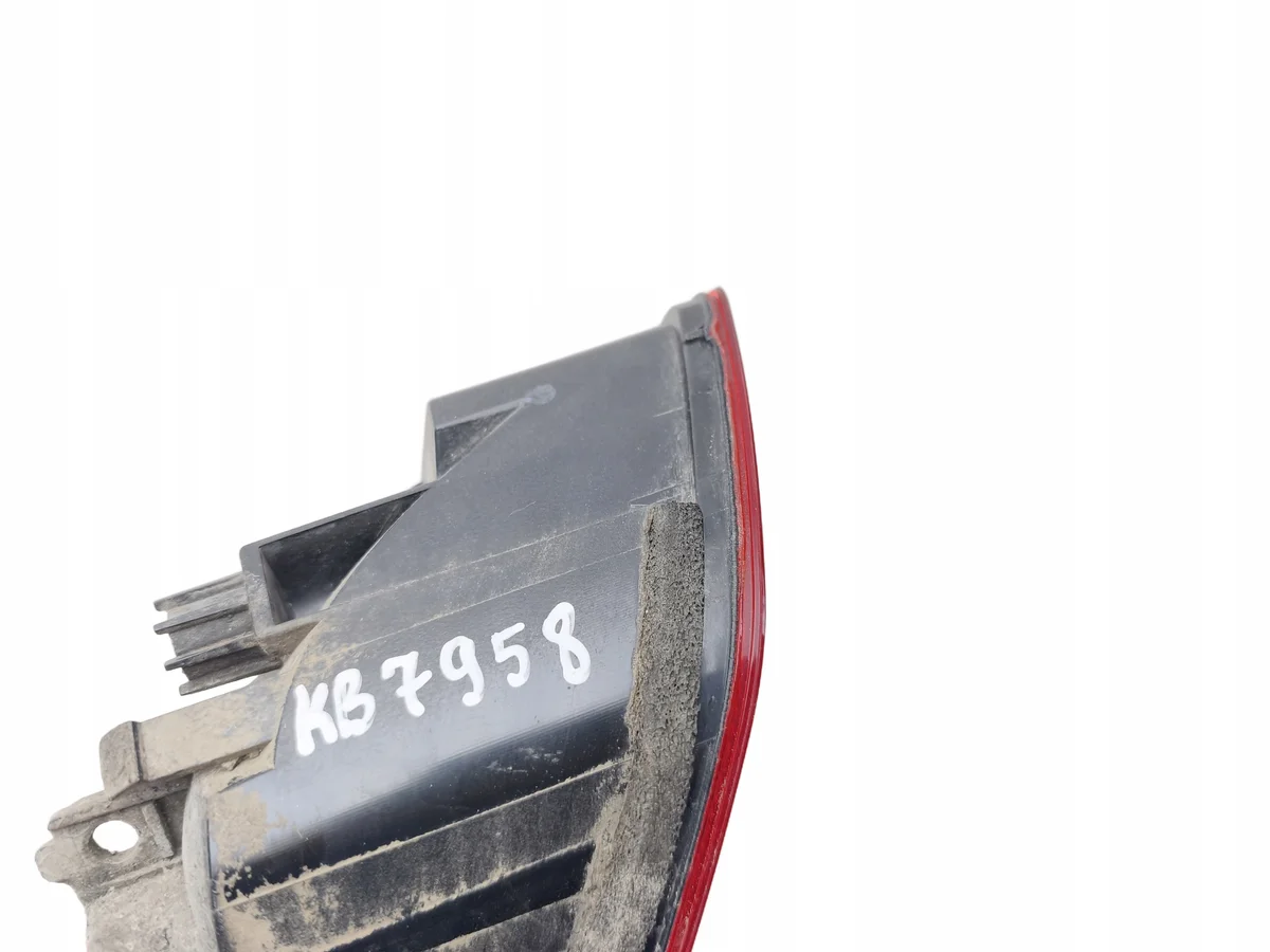 Rückleuchte Nebelscheinwerfer Subaru XV 17- image 4