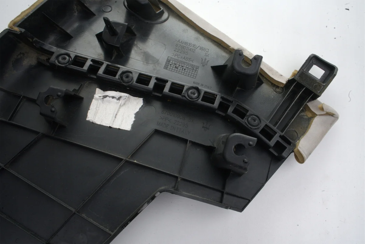 Cubierta Trasera Izquierda Maserati Ghibli AAH24326 image 3