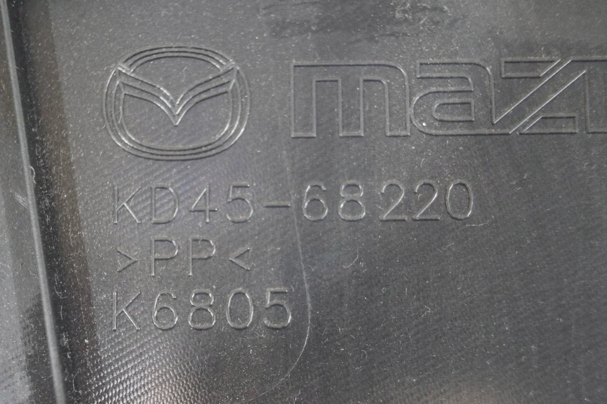 Mazda OE KD45-68220 Usado image 6