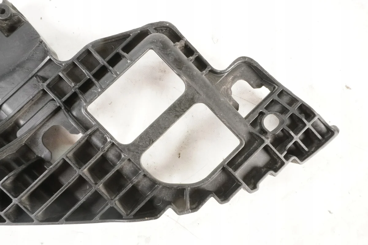 VW Golf VI Headlight Mounting Bracket 5K0807227A image 3