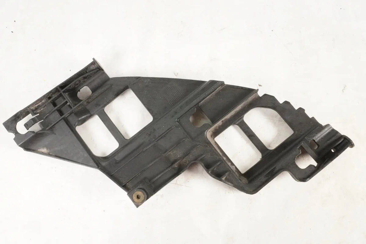 VW Golf VI Headlight Mounting Bracket 5K0807227A image 4