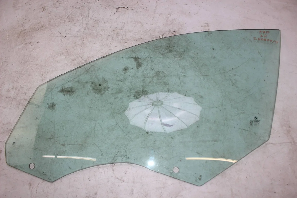 Vidrio Puerta Izquierda Delantera BMW 1 F20