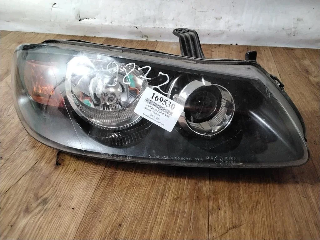 Phare avant droit Nissan Almera N16 (F-169530-)