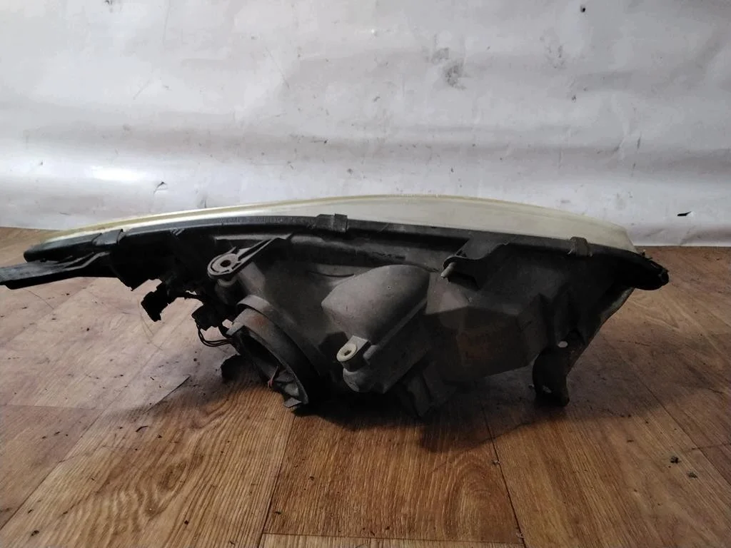 Honda Civic VII Scheinwerfer links gebraucht image 4