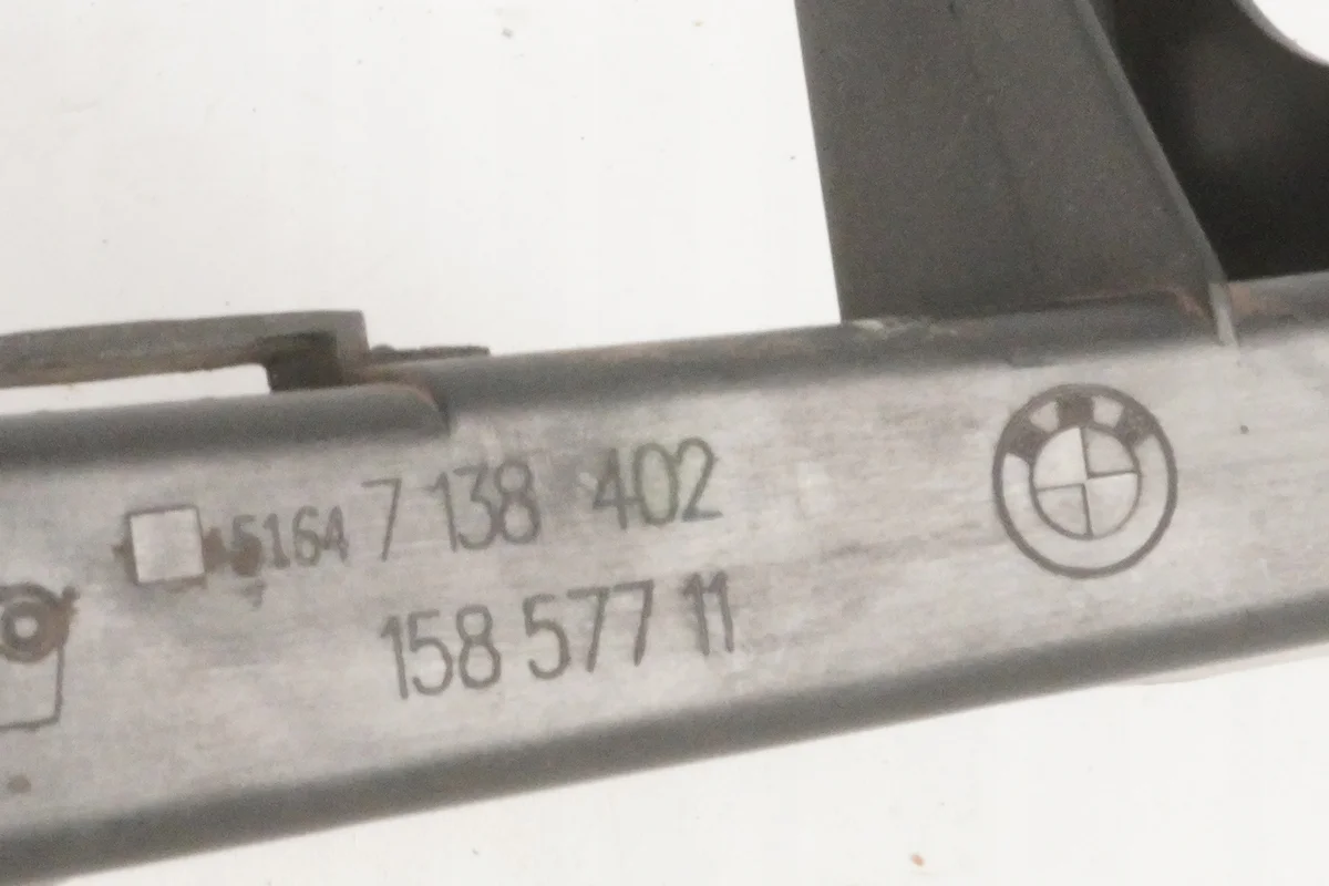 BMW E90 E91 Headlight Mounting Bracket Right Front image 7