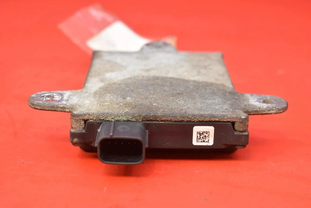 Radarsensor Totwinkel Rechts Hinten Toyota RAV4 IV image 6