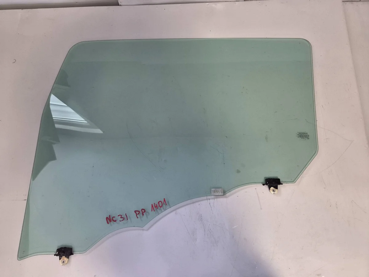 Nissan Cab Star Türscheibe vorne gebraucht 43R001582