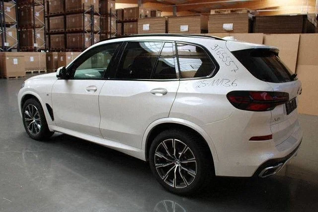 BMW Warning Triangle Used OEM 6770487 image 5