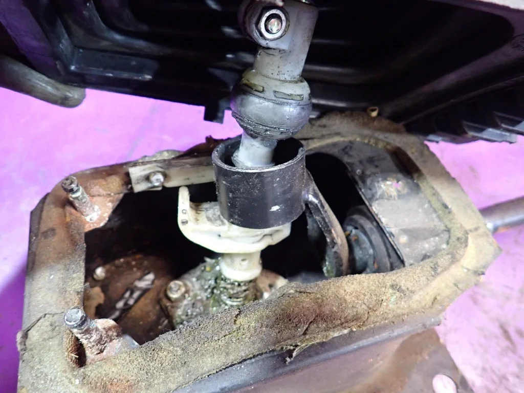 Schalthebel VW Golf II 1.6 (Z-392068-) image 4