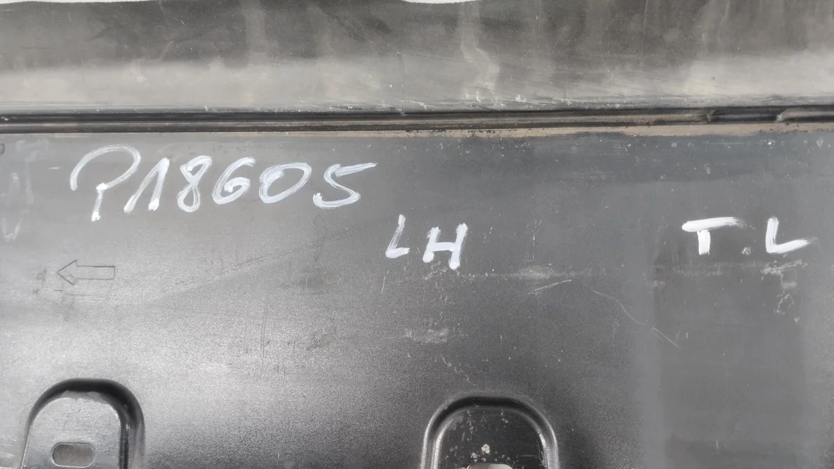 Schwellerleiste links BMW 7 G70 i7 M Paket image 7