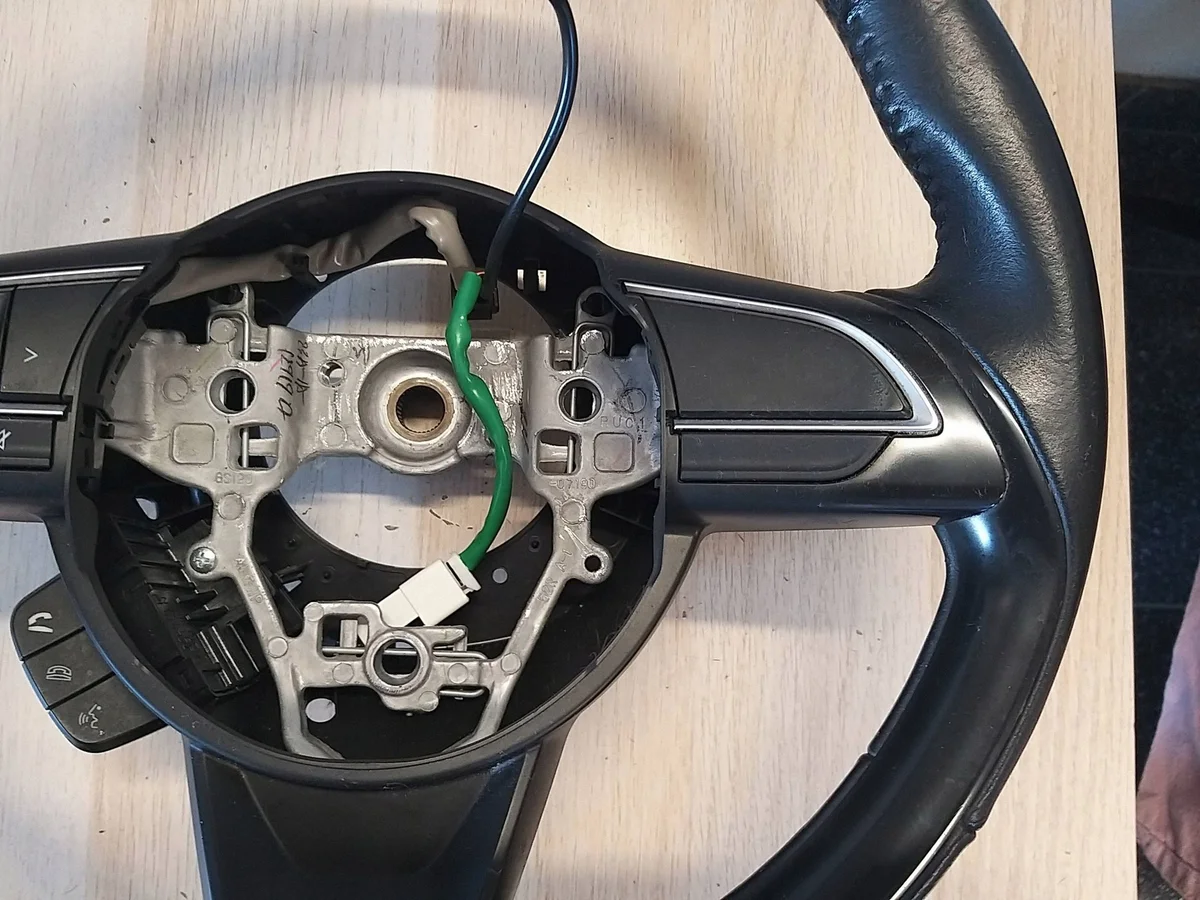 Suzuki Swift MK8 Leather Multifunction Steering Wheel image 5